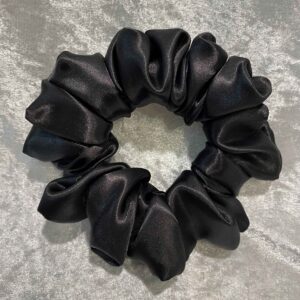 Μαύρο Σατέν Scrunchies