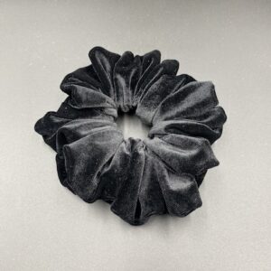 Μάυρο Βελουτέ Super Soft Scrunchies
